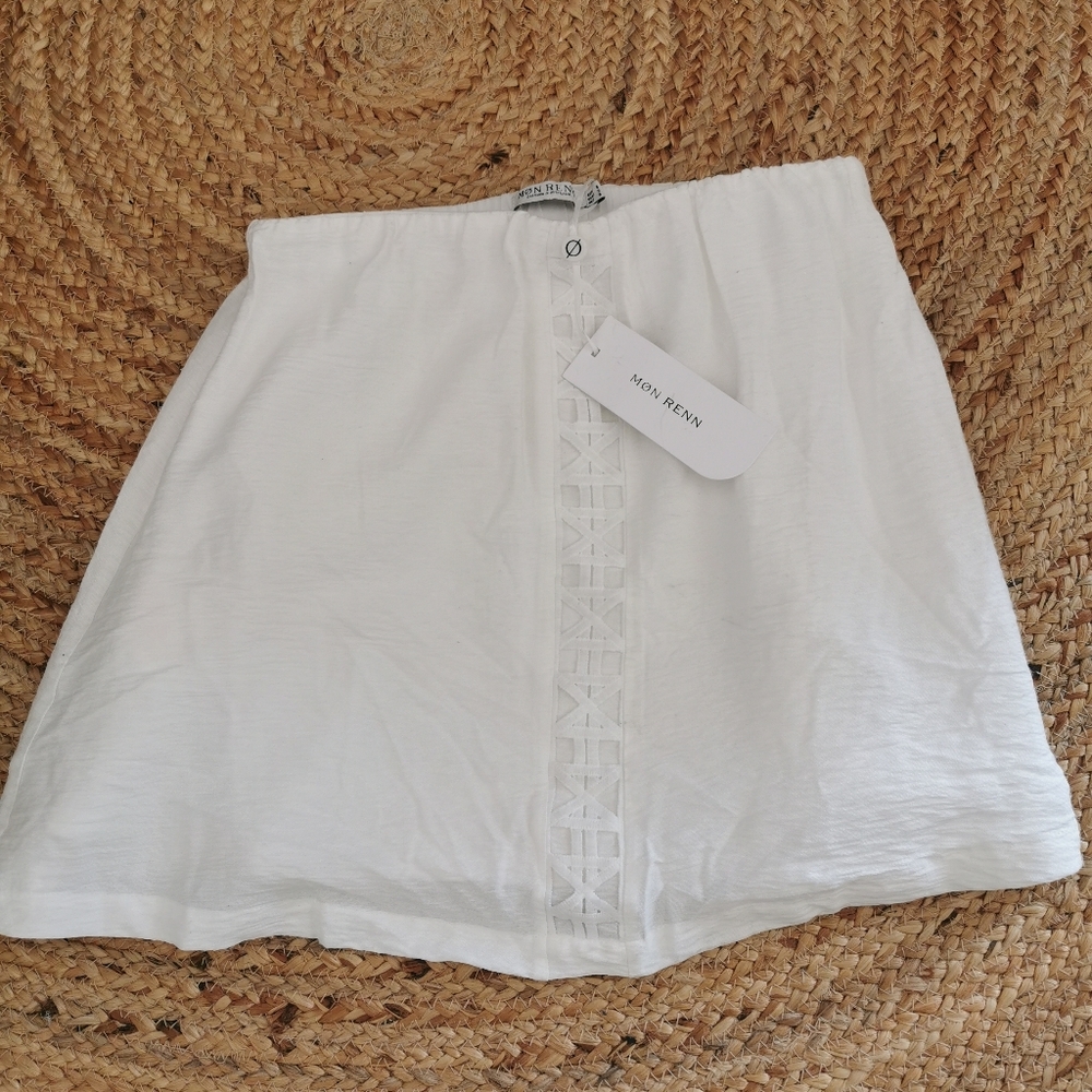 NWT Mon Renn Anthro White Mini Skirt Bohowestern / Textured detail. Size S